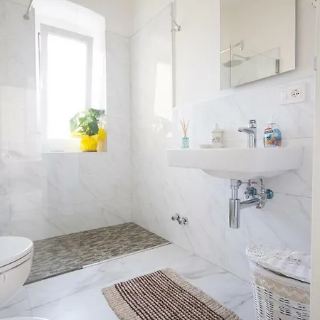 La Casa Del Vento * La Spezia